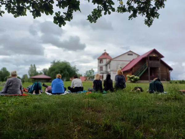 Maņu atvēršana - redze un dzirde